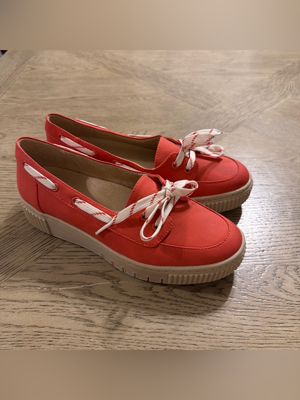 Naturalizer Womens Tia-Boat Pepper Red 6W